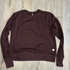 Long sleeve top by Vuori.